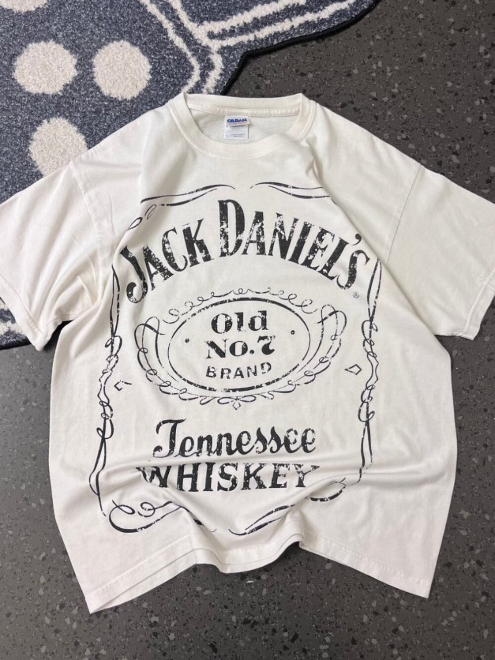 Vintage "Jack Daniel's" Whiskey Graphic T-Shirt White L